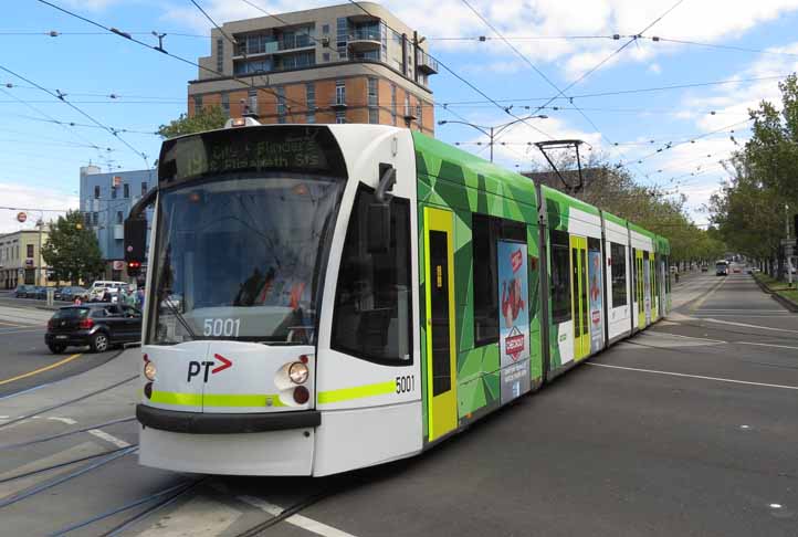 Yarra Trams Siemens Combino 5002